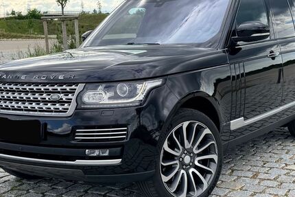 Land Rover Range Rover 245.000 km 26.900 &euro; München 82178
