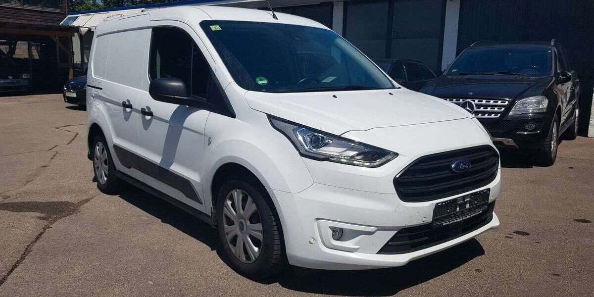 Ford Transit Connect 112.000 km 13.490 &euro; Germering 82110