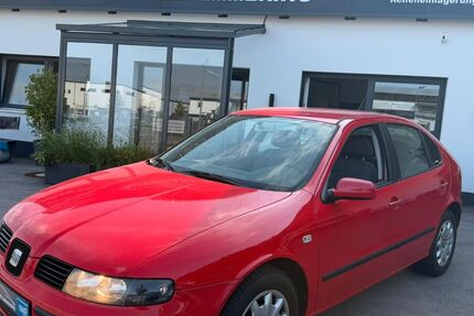 Seat Leon 176.104 km 1.780 &euro; Emmering 82275
