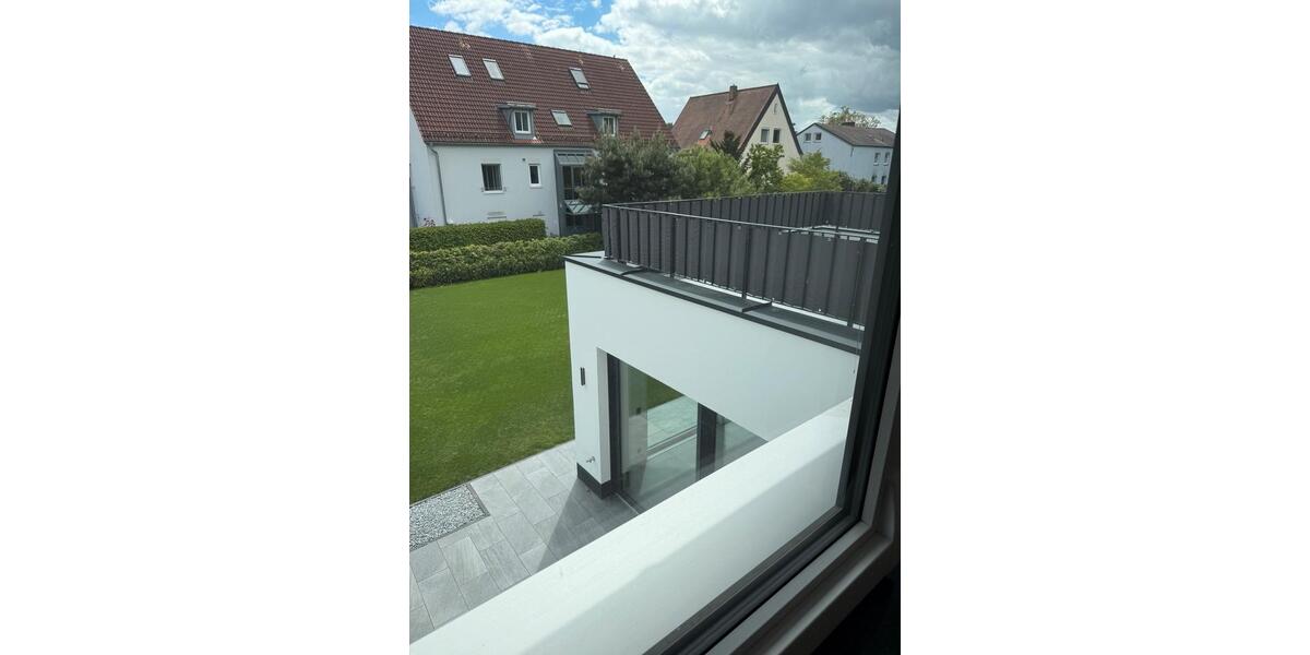 Etagenwohnung Dachau - 4 Zimmer, 92 m&sup2;, 2.600&euro; | Angebot:26549915