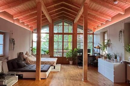 Haus Hohenbrunn - 4.5 Zimmer, 211 m&sup2;, 3.400&euro; | Angebot:24768386