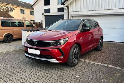 Opel Grandland (X) 19.000 km 26.500 &euro; Gröbenzell 82194