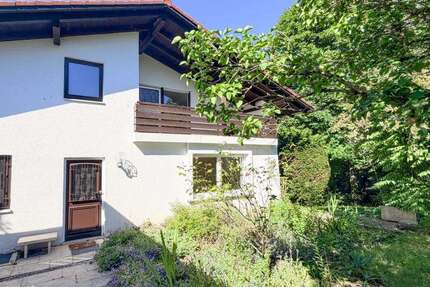 Haus Starnberg - 11 Zimmer, 230 m&sup2;, 3.900&euro; | Angebot:26939645