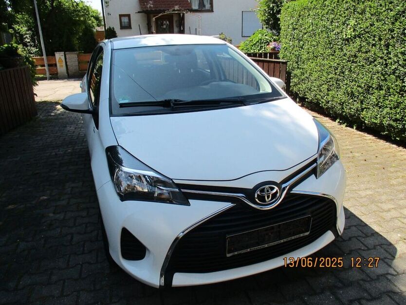 Yaris
