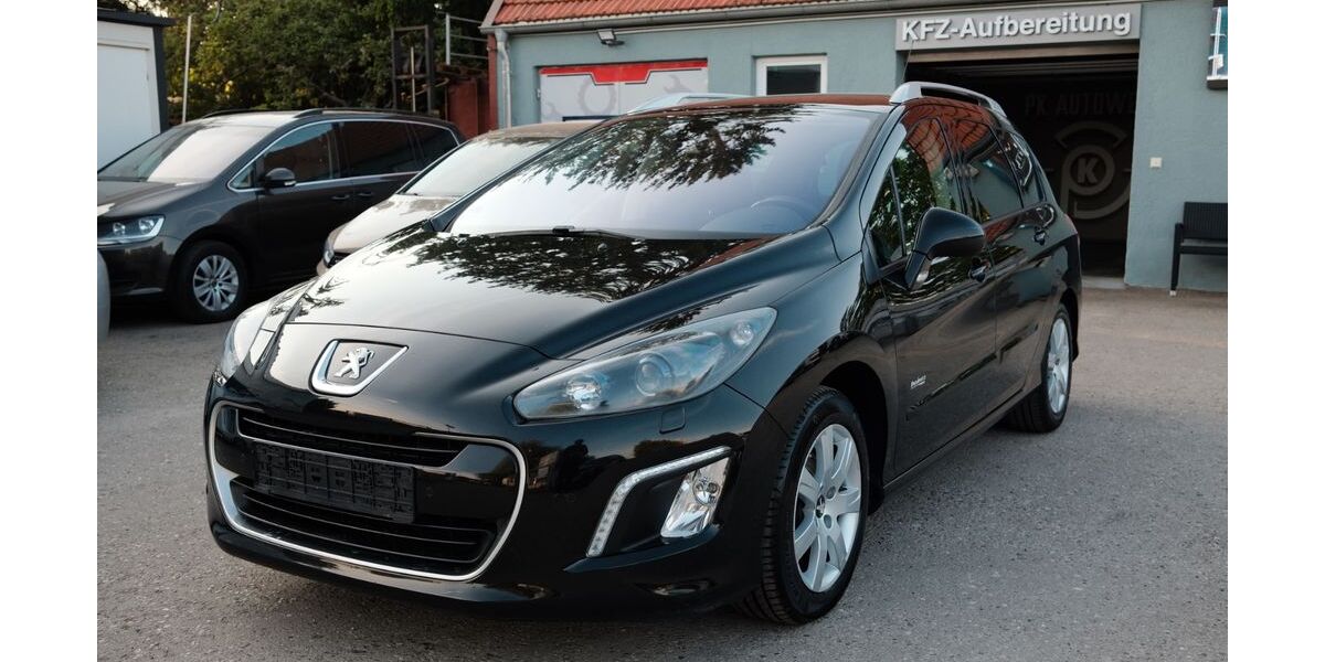 Peugeot 308 217.876 km 3.600 &euro; München 81249