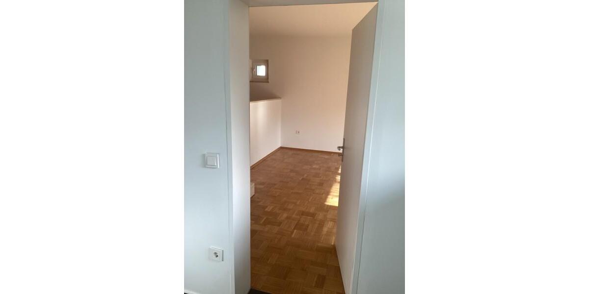 Etagenwohnung Gauting - 1 Zimmer, 57 m&sup2;, 944&euro; | Angebot:25425511