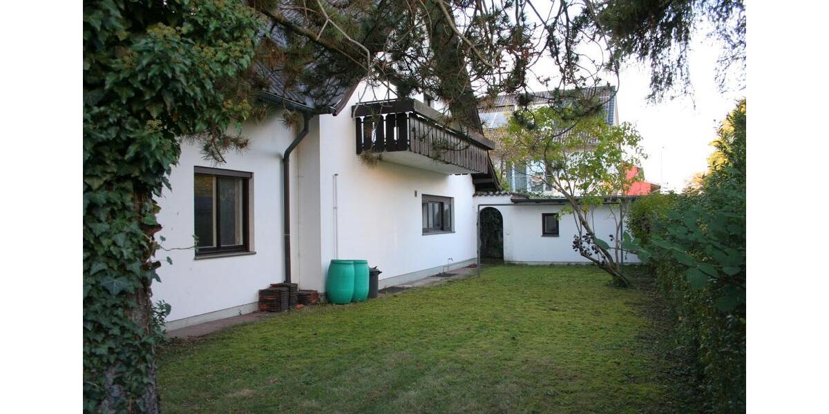 Einfamilienhaus München Aubing-Lochhausen-Langwied - 5.5 Zimmer, 221 m&sup2;, 1.850.000&euro; | Angebot:26386892