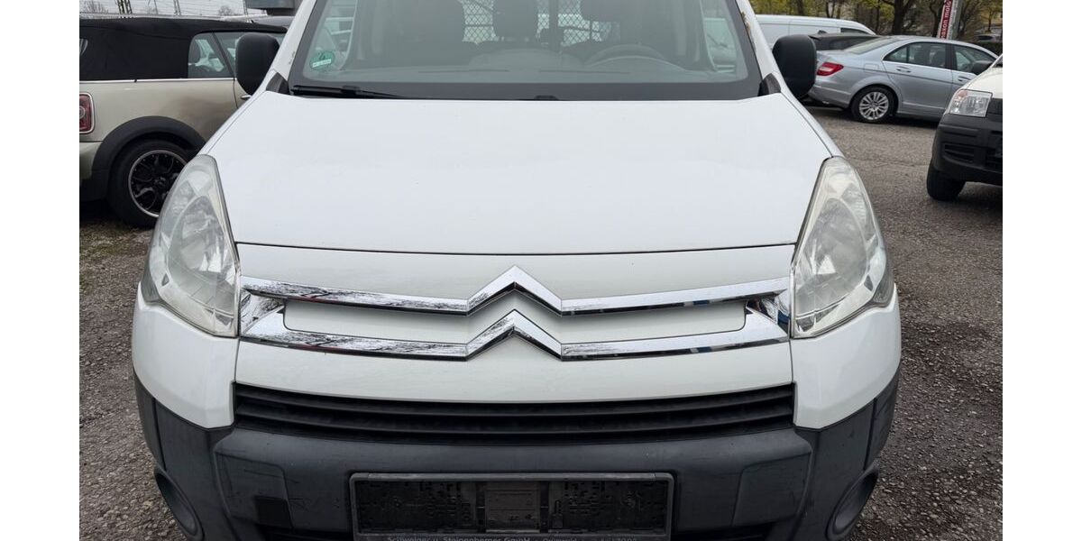 Citroen Berlingo 121.686 km 2.800 &euro; München 81825