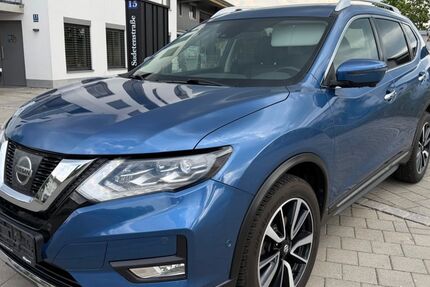 Nissan X-Trail 211.000 km 11.900 &euro; Höhenkirchen-Siegertsbrunn 85635