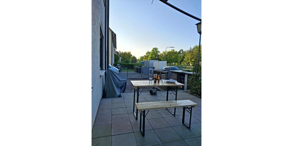 Erdgeschoßwohnung München Thalkirchen-Obersendling-Forstenried-Fürstenried-S - 3 Zimmer, 75 m&sup2;, 1.650&euro; | Angebot:26238967