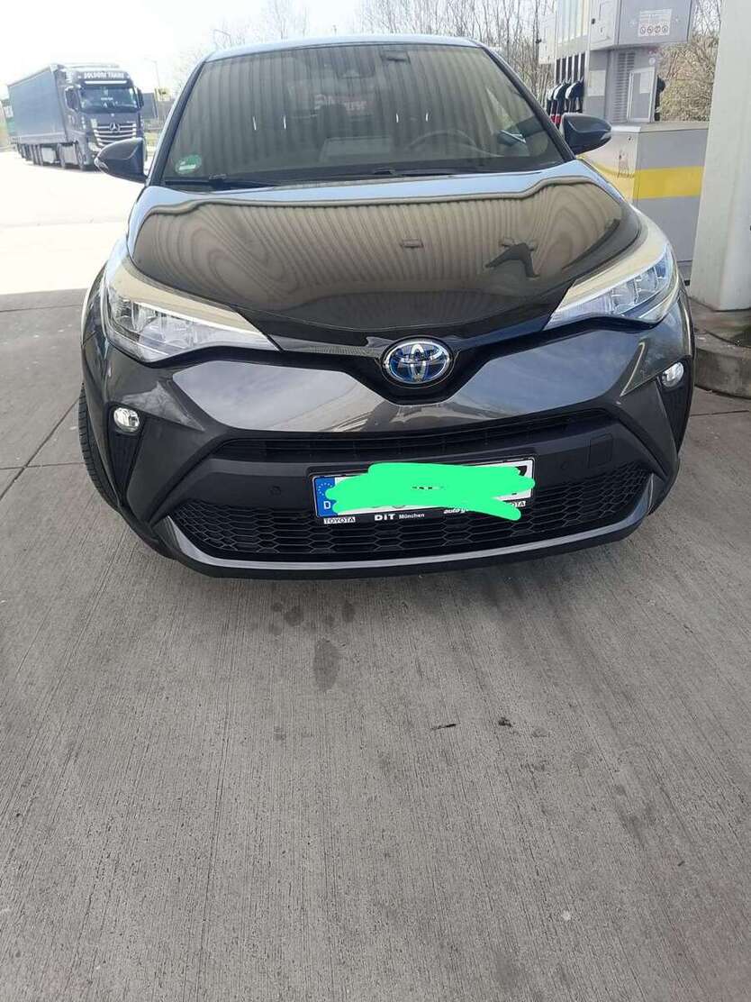 Toyota C-HR 75.000 km 21.999 € Allershausen 85391