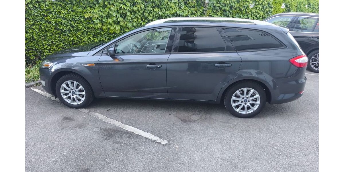 Ford Mondeo 256.500 km 4.300 &euro; Planegg 82152