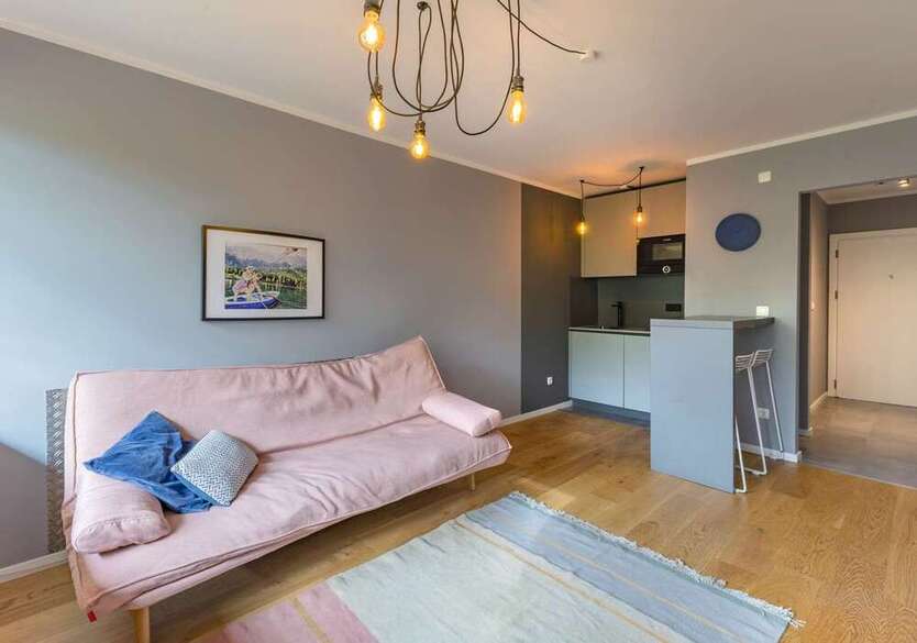 Wohnung zum Kaufen in München 245.000 € 25.59 m²