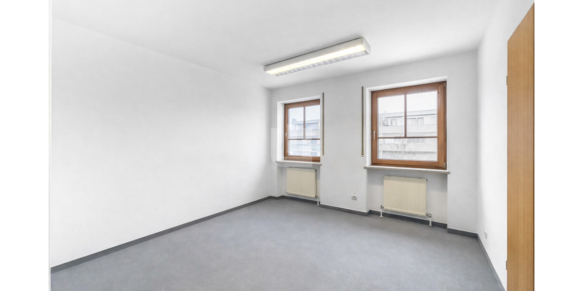 WINDISCH IMMOBILIEN - Attraktive Praxis-, bzw. Büroflächen mit 4 Räumen im Herzen von Puchheim - Gewerbeobjekt Puchheim | Angebot:26380926