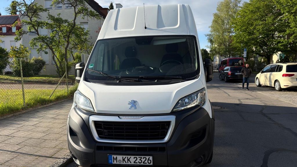 Peugeot Boxer 380.000 km 5.999 &euro; München 80809