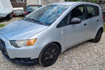 Mitsubishi Colt 196.000 km 1.999 € Neufahrn 85375