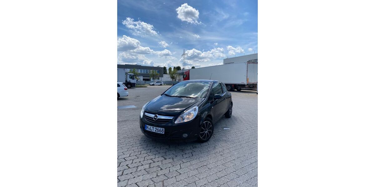 Opel Corsa 126.000 km 2.750 &euro; München 80933