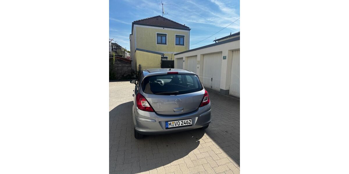 Opel Corsa 126.610 km 2.050 &euro; Ottobrunn 85521