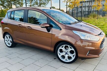 Ford B-Max 133.251 km 5.699 &euro; Munchen 81249