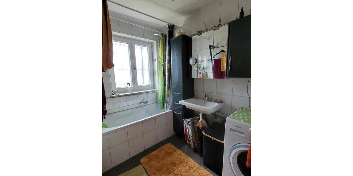 Etagenwohnung Forstinning - 4 Zimmer, 88 m&sup2;, 1.400&euro; | Angebot:26546231