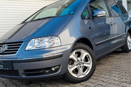VW Sharan 250.000 km 4.450 &euro; München 81243