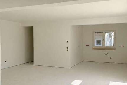 Wohnung München Ramersdorf-Perlach - 4 Zimmer, 106 m&sup2;, 2.743&euro; | Angebot:27095776