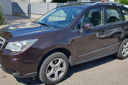 Subaru Forester 156.000 km 12.900 € München 81825
