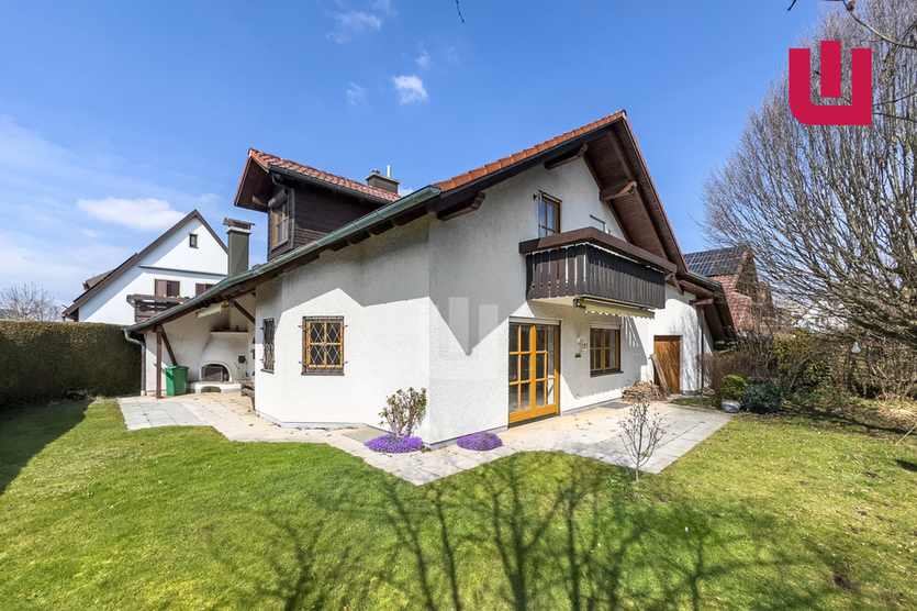 WINDISCH IMMOBILIEN - Gepflegtes EFH mit großem Garten in familienfreundlicher Lage v. Puchheim 5 zimmer