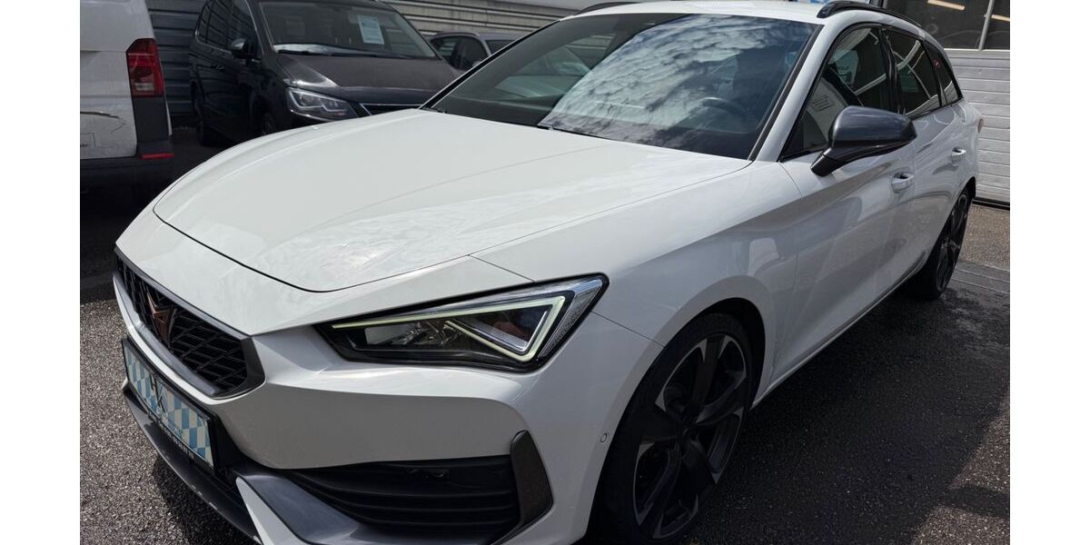 Cupra Leon 58.600 km 24.899 &euro; München 81549