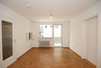 Wohnung München Milbertshofen-Am Hart - 2 Zimmer, 53 m&sup2;, 1.160&euro; | Angebot:26835536