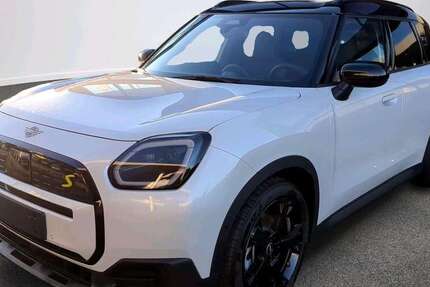 Mini Countryman SE All4 1.437 km 39.990 &euro; München 80788