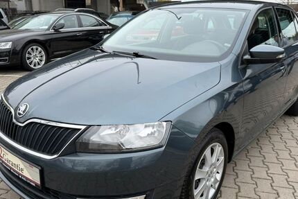 Skoda Rapid 156.470 km 7.499 &euro; München 81825