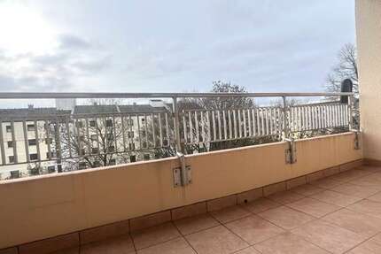 Wohnung zum Kaufen in Oberschleißheim 329.000 € 60 m² 2.5 zimmer