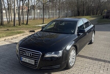 Audi A8 245.000 km 9.700 &euro; München 80313