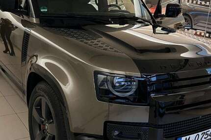 Land Rover Defender 59.000 km 79.900 &euro; München 81479