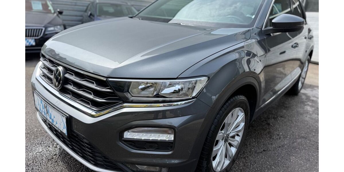 VW T-Roc 55.255 km 20.599 &euro; München 81549