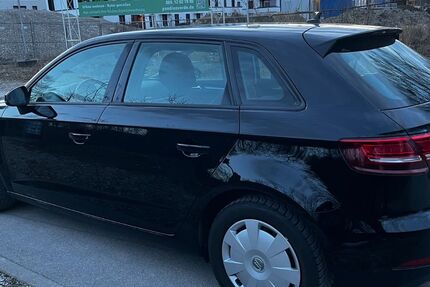 Audi A3 85.000 km 16.200 &euro; München 81735