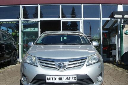 Toyota Avensis 133.700 km 9.999 &euro; Fürstenfeldbruck 82256