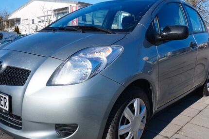 Toyota Yaris 76.000 km 4.450 &euro; Fürstenfeldbruck 82256