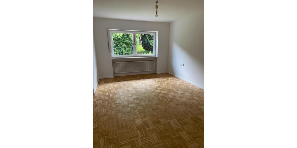 5 Zimmer Wohnung 140 qm mit Garten, befristet, auch WG gegeigt 5 zimmer