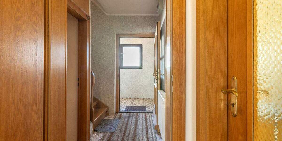 Doppelhaushälfte München Allach-Untermenzing - 6 Zimmer, 122 m&sup2;, 875.000&euro; | Angebot:25877212