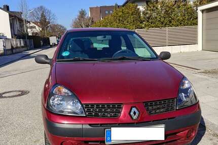 Renault Clio 195.330 km 950 &euro; München, Landeshauptstadt 80992