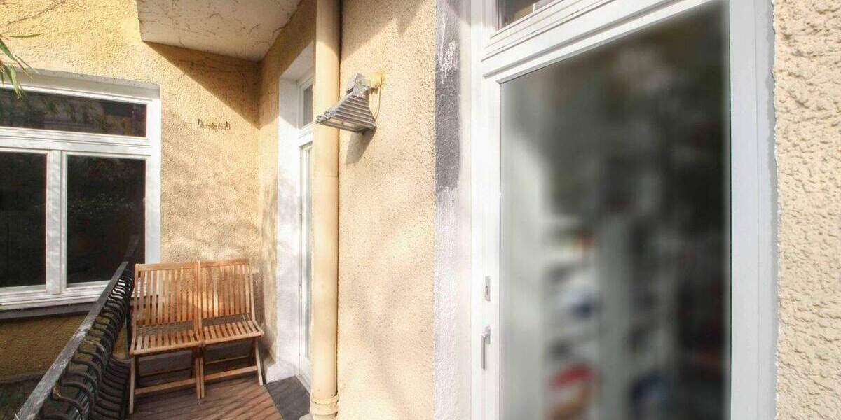 Charmante 3-Zimmer-Altbauwohnung mit Süd-Balkon in München! 3 zimmer