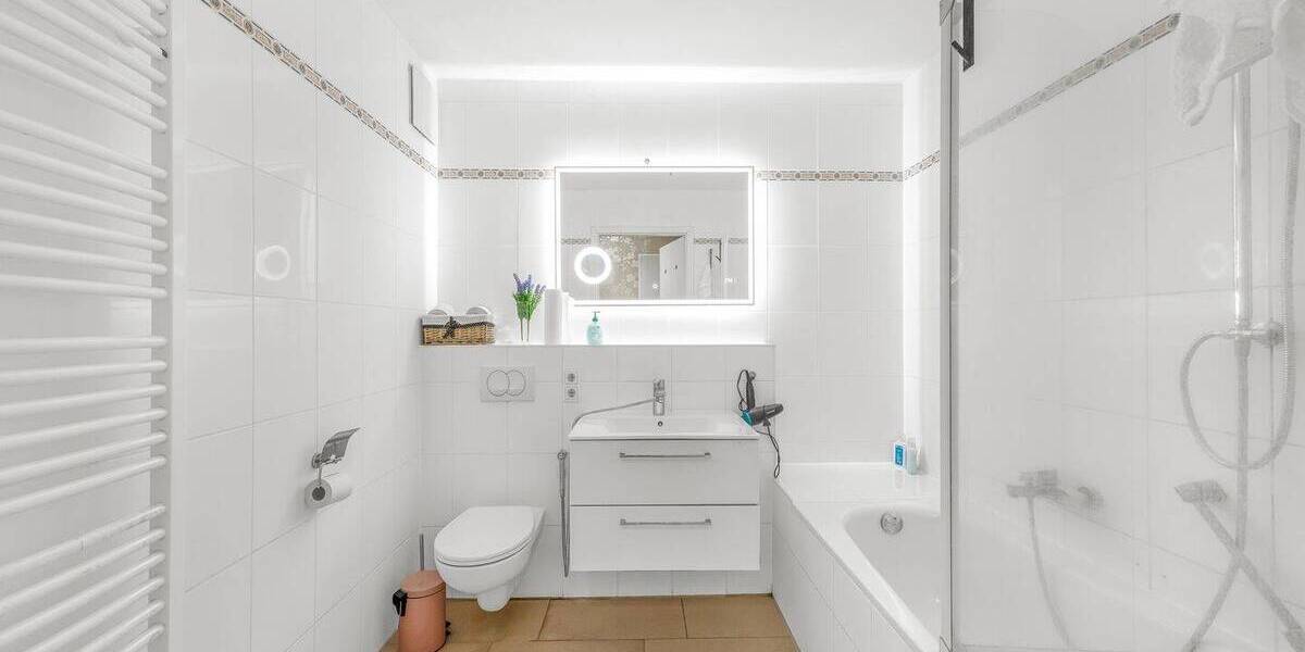 Etagenwohnung München Bogenhausen - 3 Zimmer, 75 m&sup2;, 659.000&euro; | Angebot:26318652