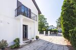 Privatverkauf - ohne Provision! Mediterranes Mehrgenerationenhaus mit über 400 m² nutzbarer Flä - Gewerbeobjekt Gilching | Angebot:26918360