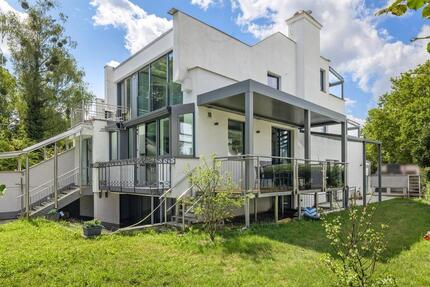 Exklusives Reiheneckhaus zur Miete in Nymphenburg 5 zimmer