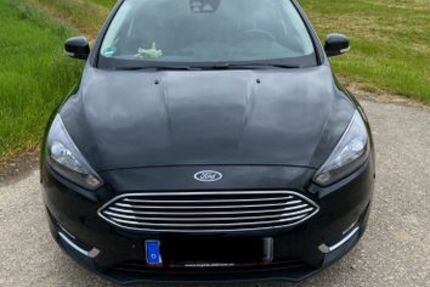Ford Focus 99.999 km 10.500 &euro; Pastetten 85669