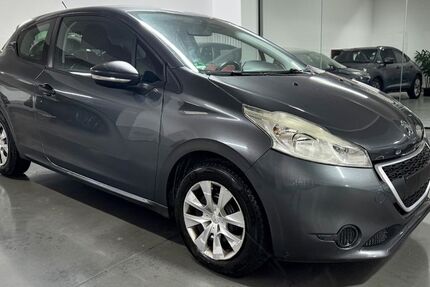 Peugeot 208 118.111 km 4.250 &euro; München 80636