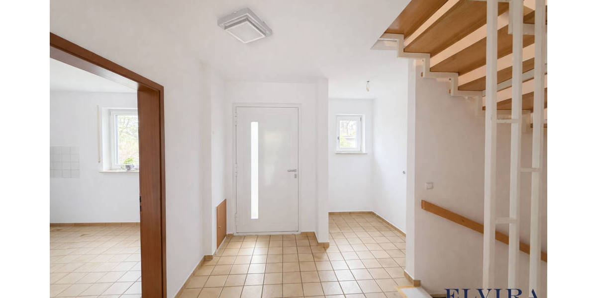 Doppelhaushälfte München Trudering-Riem - 5 Zimmer, 170 m&sup2;, 1.280.000&euro; | Angebot:25999625