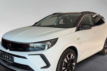 Opel Grandland (X) 38.000 km 24.890 &euro; München 80339